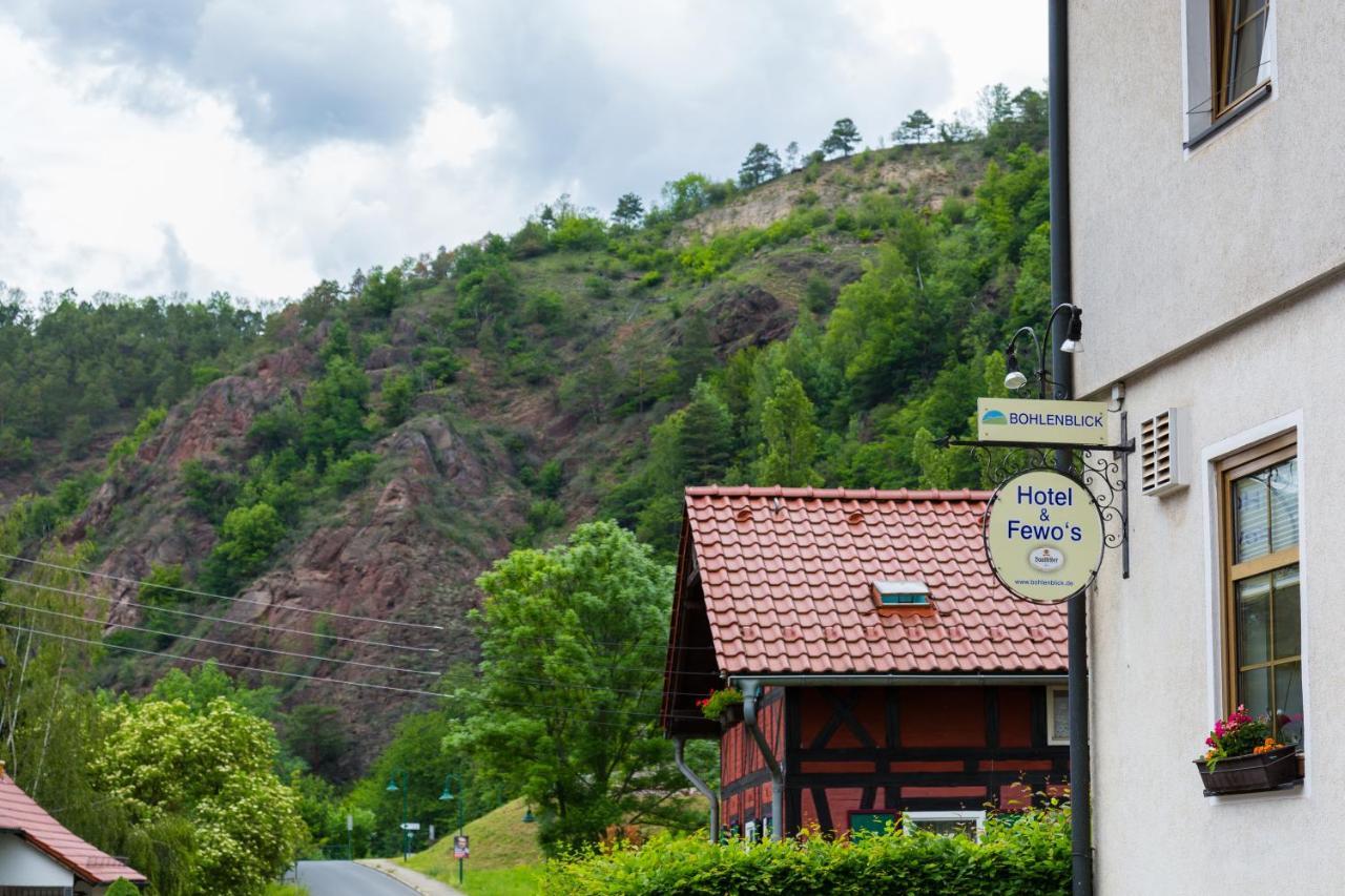 Hotel & Ferienwohnungen Bohlenblick Saalfeld Saale Bagian luar foto